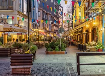 Ladadika: How to Experience the Heart & Soul of Thessaloniki Like a Local