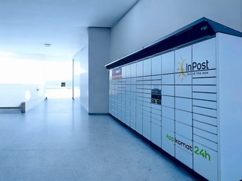 InPost: οι έξυπνες θυρίδες δεμάτων που κατακτούν την Ευρώπη