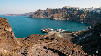 Gdzie kupić bilety na wulkan Santorini i jak dostać się na Nea Kameni