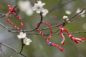 The White and Red Bracelets of Greece: The Charming Tradition of Martis