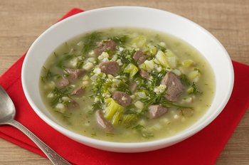 Magia Wielkanocy w Grecji, czyli co naprawdę jedzą Grecy w Wielką Sobotę?